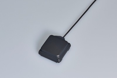 ヨコオ、小型フルバンドGNSSアンテナを発売…国産衛星測位システムみちびきに対応 画像