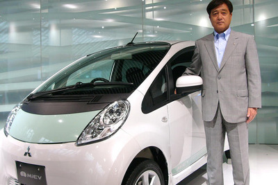 【三菱 i-MiEV 発表】益子社長、20年に電気駆動車を2割に 画像