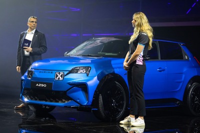 アルピーヌ初のEV『A290』、グッドウッド2024のヒルクライム出走へ 画像