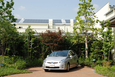 【トヨタ プリウス 新型発表】堤工場…太陽光発電で年740tのCO2削減 画像