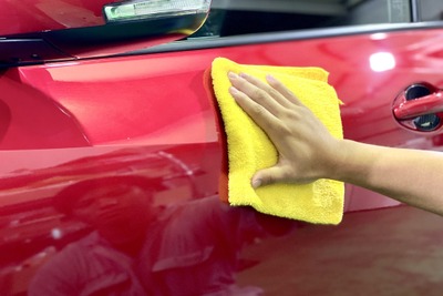 駐車場に水が無くても大丈夫! 水なし洗車で愛車を美しく保つ方法~Weeklyメンテナンス~ 画像