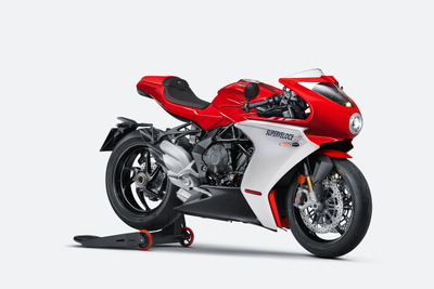 歴史と伝統の赤/銀が登場…MVアグスタが『スーパーヴェローチェ800』に新色追加を発表 画像