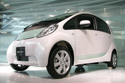 【三菱 i-MiEV 発表】ダンロップ SP SPORT 2030を装着 画像