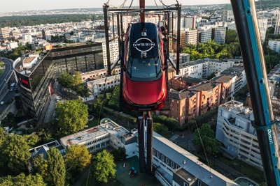 日産のSUV『キャシュカイ』、65mのバンジージャンプに成功…ギネス世界記録に 画像