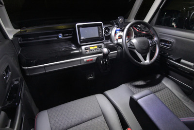 DIYで簡単! 省電力&オシャレな室内に変わるLEDルームランプ化の~Weeklyメンテナンス~ 画像