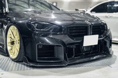 えええ、走りも置きもいけるBMW『M2』が熱い!痺れるカスタム4選…A-MESSE JAPAN 2024 画像
