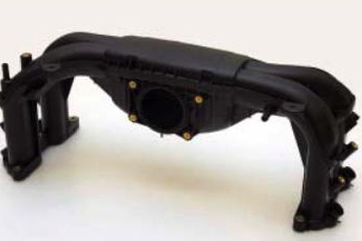【スバル レガシィ 新型発表】トヨタ紡織、樹脂製吸気パーツを初供給 画像