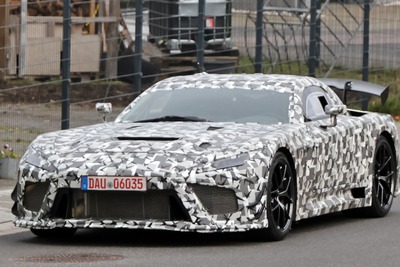 噂のレクサス『LFA II』、実車がついに現れた! 900馬力の4.0リットルV8ハイブリッド搭載か? 画像