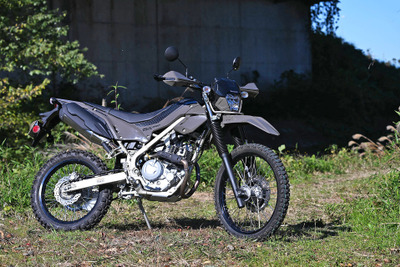 セローなき今、“シェルパ”復活にファン注目!カワサキ「KLX230シェルパ」はアウトドアに最高の相棒だ 画像