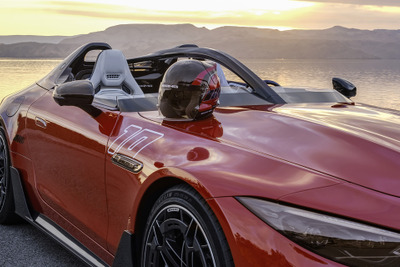 「F1と同じやん!」屋根もガラスもない、メルセデスAMG『ピュアスピード』のスパルタ仕様にSNS興奮 画像