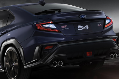 「一段と格好良くなった」スバル『WRX S4』の新カラー&装備にSNSで反響 画像