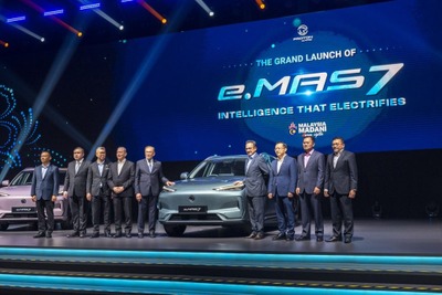 マレーシア初の国産EVが発売、プロトン『e.MAS 7』航続410km 画像