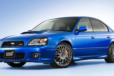 味付けはSTi!! ベース比170万円高の特別仕様車、『レガシィB4』に設定 画像