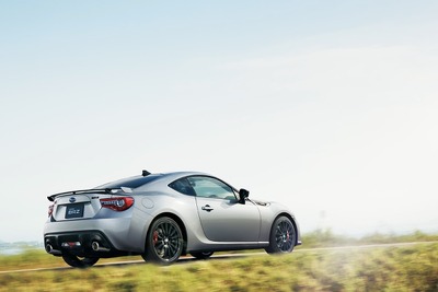 スバル BRZ のソフトウェアをアップデート…走行性能を向上『減価ゼロ』 画像