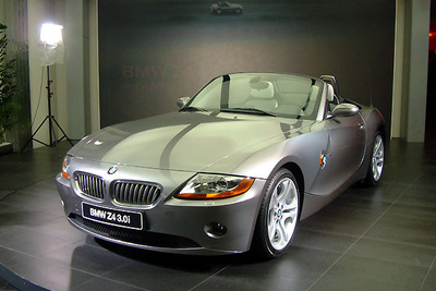 【パリ・ショー2002速報】BMW『Z4』--気になる価格、ライバルは? 画像