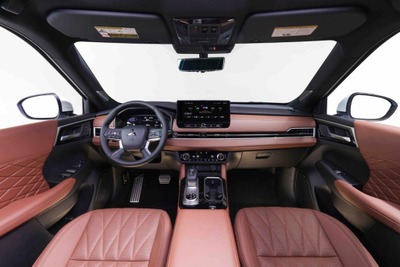 三菱『アウトランダー』改良新型など、米国で車載エンタメ「SiriusXM with 360L」採用へ 画像