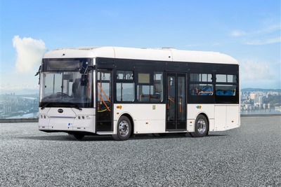 BYD、日本専用の中型EVバス『J7』発表…EVトラック市場にも参入へ 画像