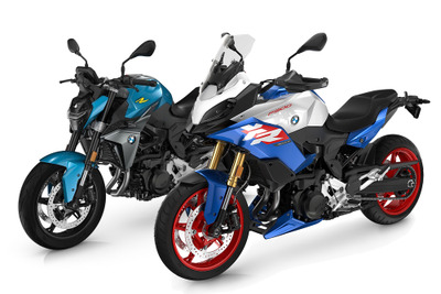 BMW、ミドルクラスロードスターの新型『F 900 R』と『F 900 XR』発売 画像