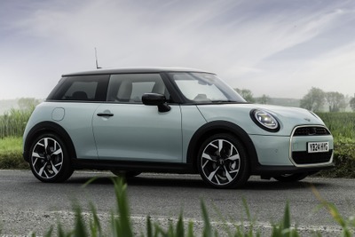 MINI、新型3車種に新色やデジタル機能を追加…今春から欧州で 画像