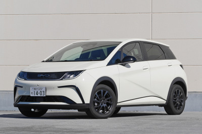 【BYD ドルフィン 新型試乗】日産サクラと比較するつもりはないが…中村孝仁 画像