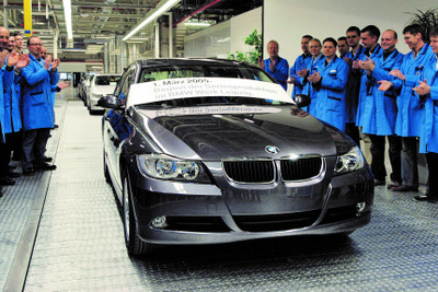 BMWの独ライプツィヒ工場、グループの電動化の重要拠点に…20年の進化と未来 画像
