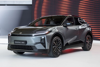 トヨタ『C-HR+』は航続600kmのスペックで2025年末に発売…3月の新型車まとめ 画像
