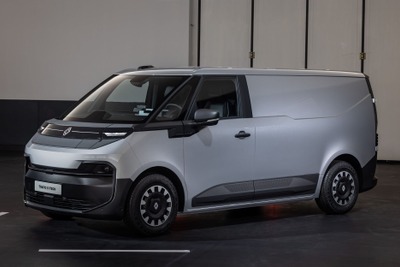ルノーの商用車『トラフィック』新型にEV、800V急速充電技術をルノー初採用 画像