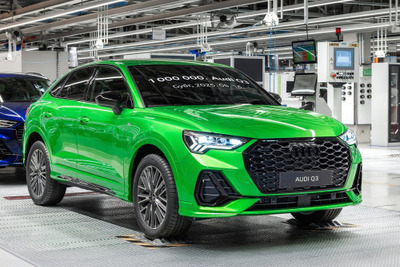 アウディ『Q3』次期型は今夏デビューへ、ハンガリー工場が生産100万台 画像