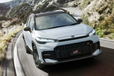 注目度は新型「RAV4」以上!? トヨタ『カローラクロス GRスポーツ』のデザイン＆コスパにファン興奮 画像