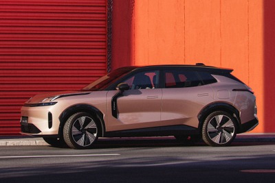 Lynk & Coの新型PHEV『08』、欧州でオンライン販売開始…EV航続200km 画像