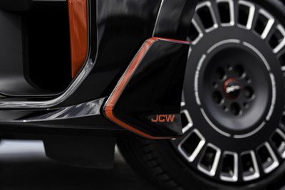MINI クーパー 新型、JCWアクセサリーの新ラインナップ発表 画像