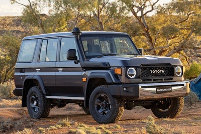 トヨタ『ランドクルーザー70』豪州で強い需要、「GXLワゴン」AT車の受注を一時停止 画像