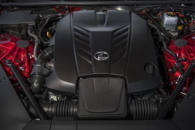 レクサス『LC』米国モデルはV8エンジン一本で勝負!「アメリカンだ…」「思い切ったなぁ!!」など反響 画像