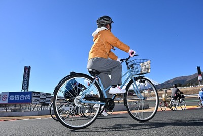 ママチャリ6時間耐久、富士スピードウェイで2026年1月開催…電動自転車クラスも 画像