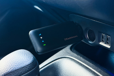 車内が即ネット空間に！ 新型USB型Wi-Fiルーターがドライブを変える［特選カーアクセサリー名鑑］ 画像