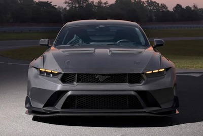 フォード『マスタング』最強の「GTD」にレース由来の「リキッドカーボン」登場 画像