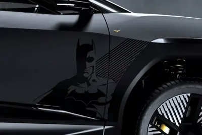 「バットマン」仕様の電動SUVがインドに登場!? マヒンドラ『BE 6』 画像