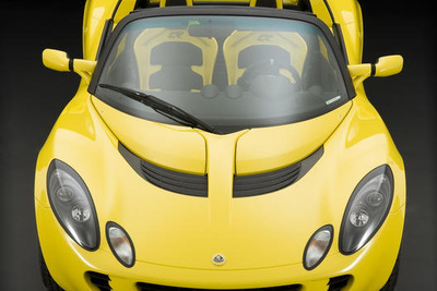 ロータス エリーゼ にクラブレーサー登場…往年のロータス車をイメージ 画像