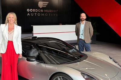 英ゴードンマレー、産業用AI活用で新型スーパーカー『T.33』生産体制を強化 画像