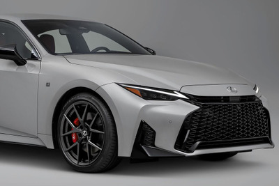 レクサス『IS』改良新型、米国はハイブリッドなし..V6ガソリンだけを設定 画像