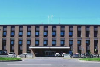 友人に電話で呼ばれ、ひき逃げの身代わりとして出頭 画像