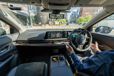 市街地でも手離し運転可能に、日産がAI搭載「プロパイロット」技術公開 2027年度に市販化 画像