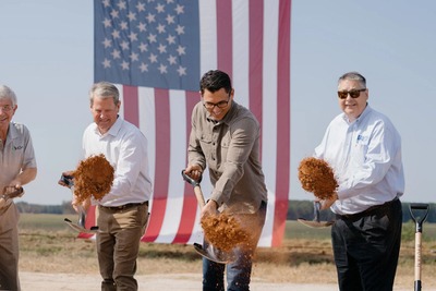 米EVリビアン、新工場を起工…電動SUVを2028年から生産へ 画像
