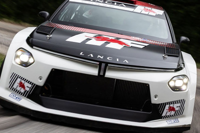 「WRCトップカテゴリーへの復帰に期待」ランチアの新型「HFインテグラーレ」発表にファン沸き立つ 画像