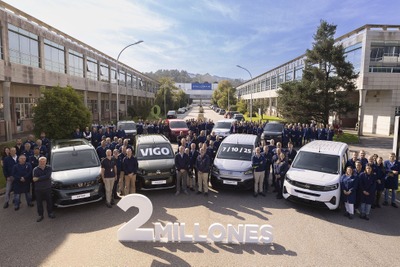 シトロエン『ベルランゴ』がラインオフ、スペイン工場で小型商用車生産200万台達成…ステランティス 画像