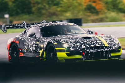 メルセデスAMG『GT』最強、「トラックスポーツ」の最新プロトタイプ写真公開…サーキットテスト開始 画像