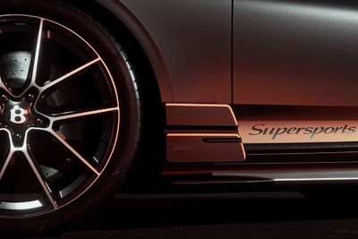現行ベントレー最軽量、『スーパースポーツ』 新型は初の後輪駆動に…11月14日発表へ