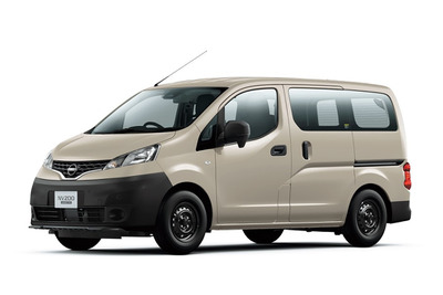 日産『NV200バネット』一部改良、新グレード「Outdoor Black Edition」も設定…236万3900円から 画像