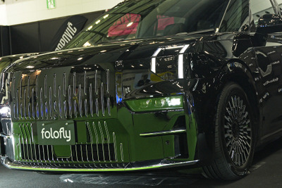 『アルファード』への刺客が中国から上陸!? 高級ミニバン『ZEEKR 009』日本での販売に意欲…ジャパンモビリティショー2025 画像