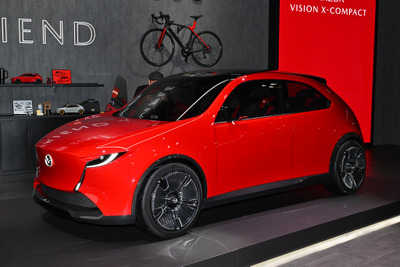 マツダ2よりも小さい！『VISION X-COMPACT』は次世代コンパクトクロスオーバーなのか？…ジャパンモビリティショー2025
